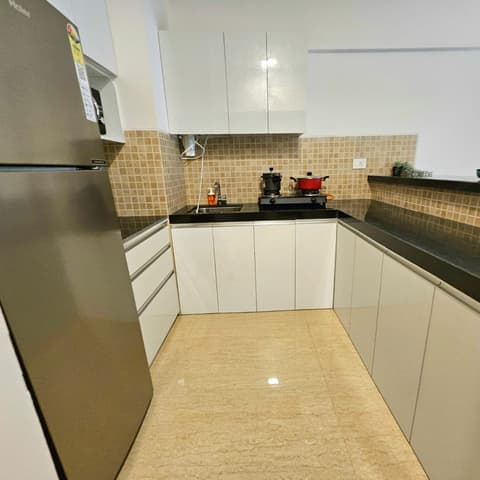 Expressway-view one-bedroom on the 8th floor (II), Lodha Belmondo &mdash; photo 6