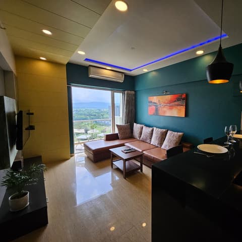 Golf-view one-bedroom on the 19th floor (II), Lodha Belmondo &mdash; photo 11