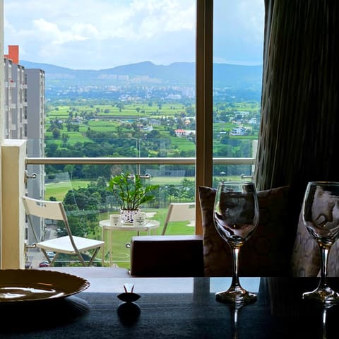 Golf-view one-bedroom on the 19th floor (II), Lodha Belmondo &mdash; photo 15