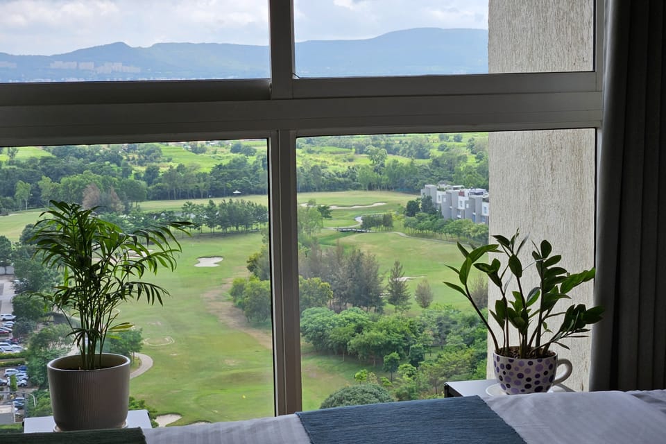 Golf-view one-bedroom on the 19th floor (II), Lodha Belmondo &mdash; photo 2