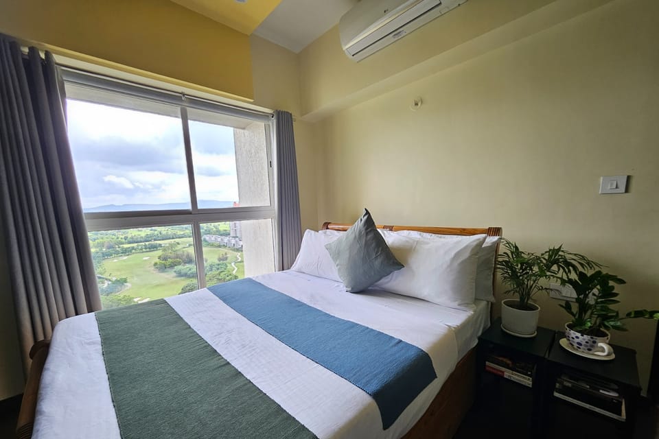 Golf-view one-bedroom on the 19th floor (II), Lodha Belmondo &mdash; photo 3