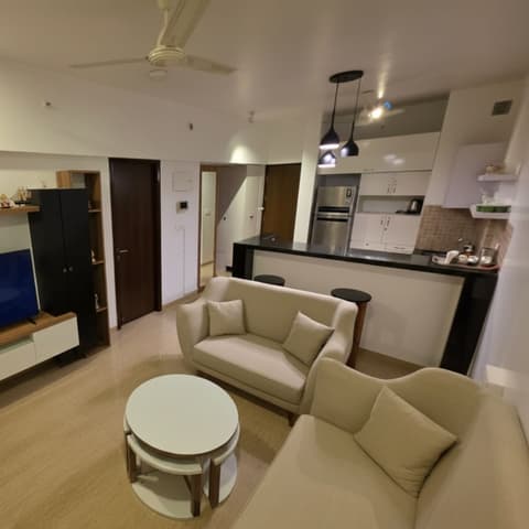 Golf-view one-bedroom on the 20th floor, Lodha Belmondo &mdash; photo 8