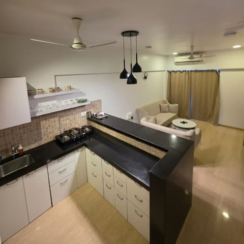 Golf-view one-bedroom on the 20th floor, Lodha Belmondo &mdash; photo 9