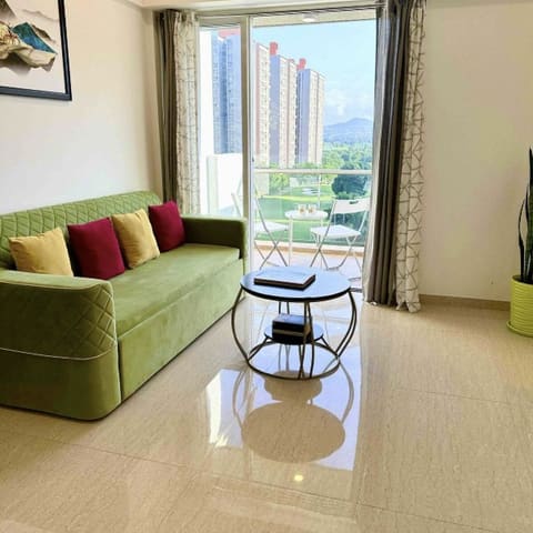 The garden-level golf view, Lodha Belmondo — photo 8