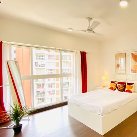 The two-bedroom with the jacuzzi, Lodha Belmondo — photo 6