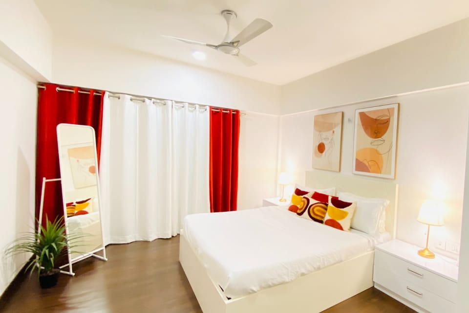 The two-bedroom with the jacuzzi at Lodha Belmondo