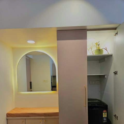 The riverfront home with the jacuzzi, Lodha Belmondo — photo 5