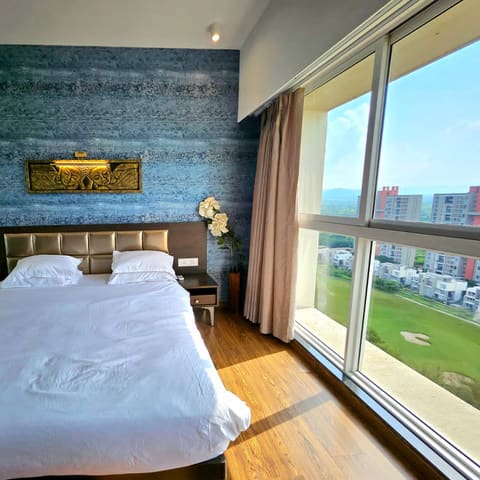 The top-floor three-bedroom, Lodha Belmondo — photo 7