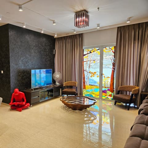 The top-floor three-bedroom, Lodha Belmondo — photo 11