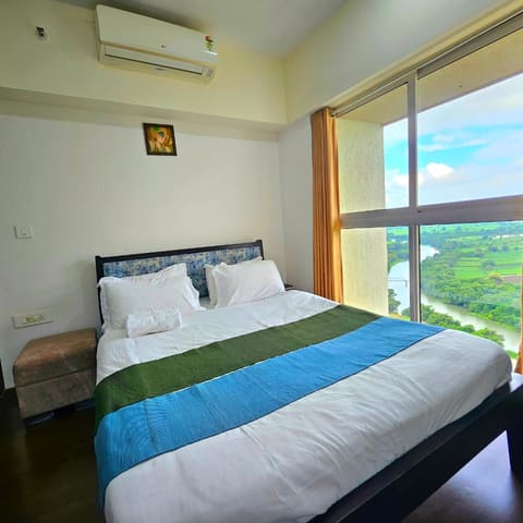 The waterfront two-bedroom, Lodha Belmondo — photo 5