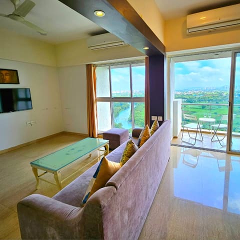 The waterfront two-bedroom, Lodha Belmondo — photo 14